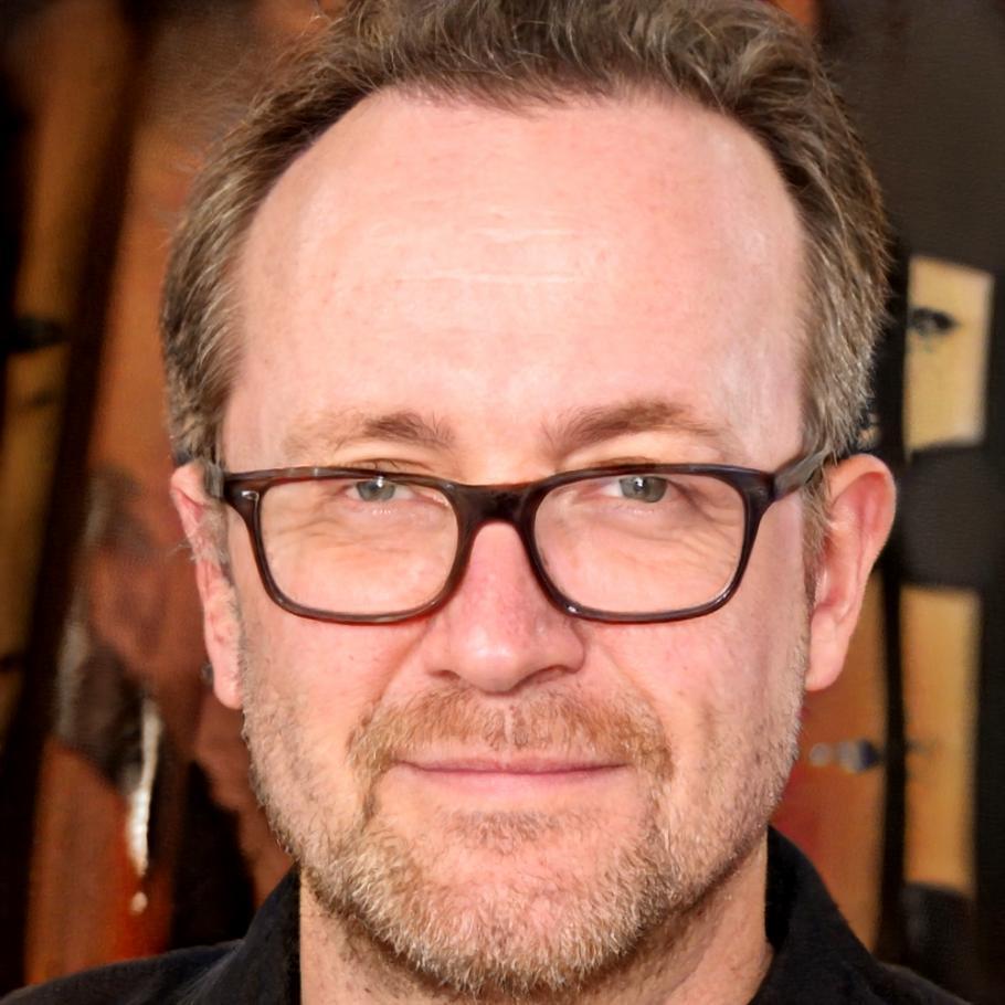 Daesung Kwak, Finance Director